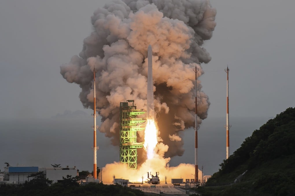 South Korea launched a commercial-grade satellite for the first time as part of its growing space development program, as rival North Korea is pushing to place its first military spy satellite into orbit. Photo: Korea Aerospace Research Institute via AP