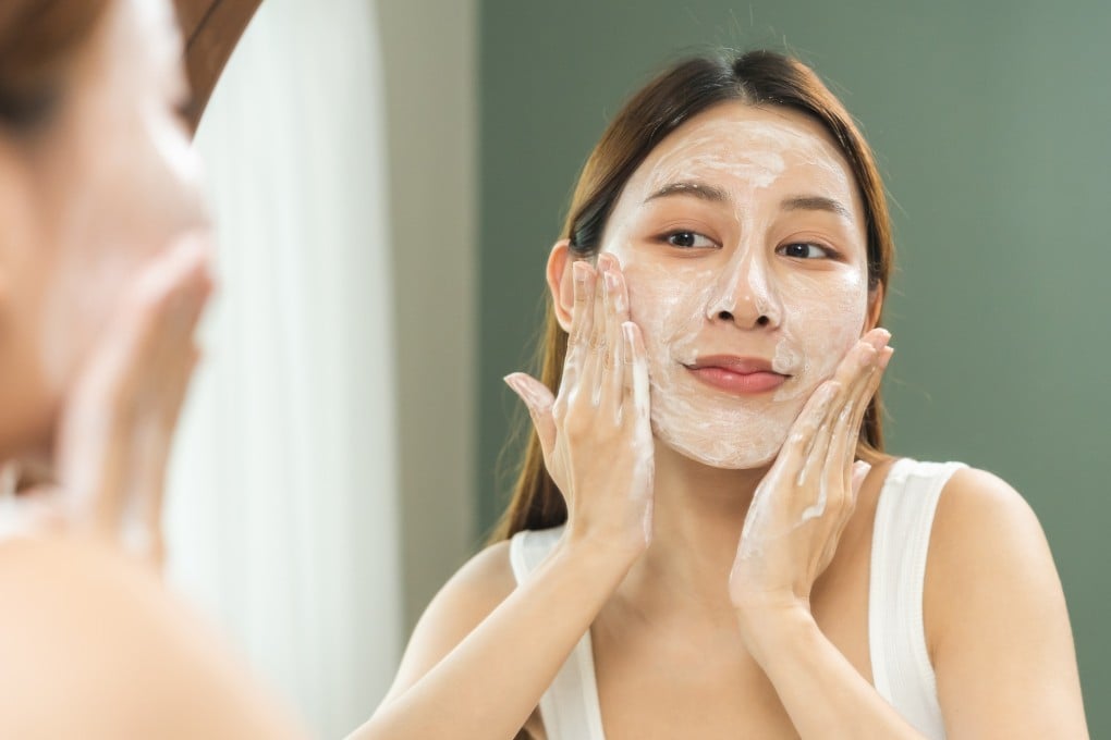What skincare rules really work to get flawless, glowing skin? Skincare experts debunk seven of the top myths. Photo: Shutterstock