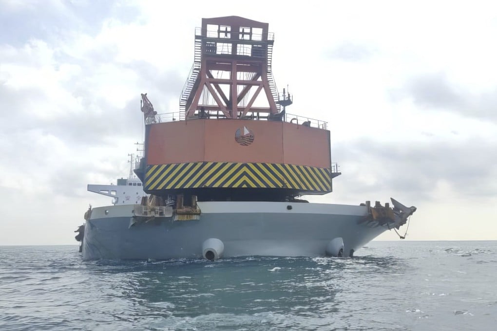 A photo released by the Malaysian Maritime Enforcement Agency (MMEA) on Monday shows a China-registered bulk carrier ship detained by the MMEA for anchoring illegally in the waters of east Johor. Photo: Malaysian Maritime Enforcement Agency via AP