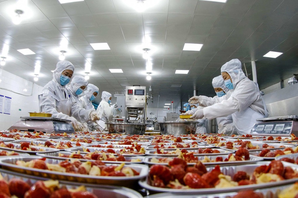 China’s producer price index (PPI) fell by 4.6 per cent last month, year on year. Photo: AFP