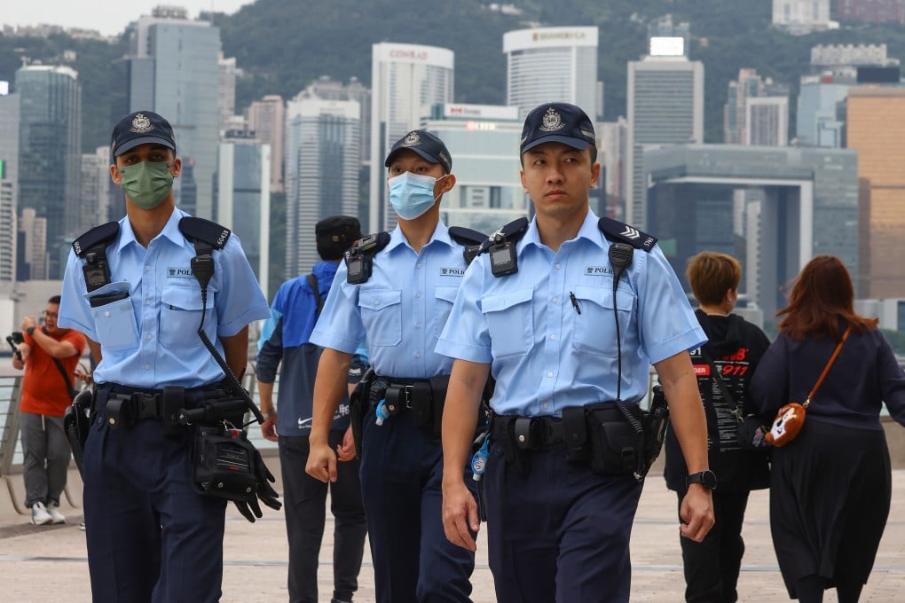 Officers on patrol at the Avenue of Stars in Tsim Sha Tsui. Photo: Dickson Lee
