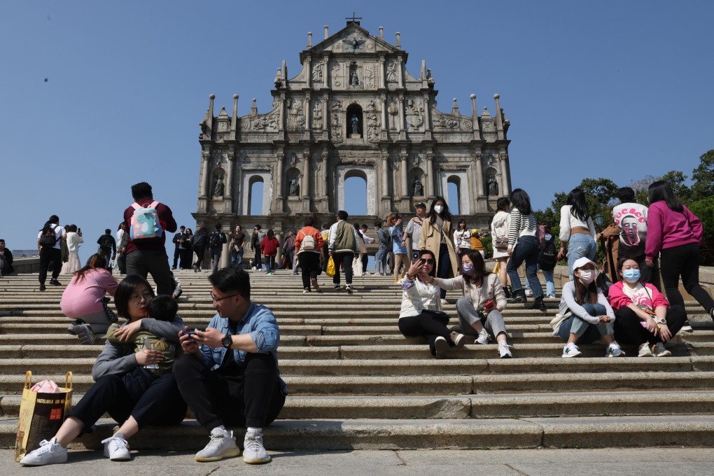 Tourists outside Macau’s famed Ruínas de São Paulo. Photo: Edmond So