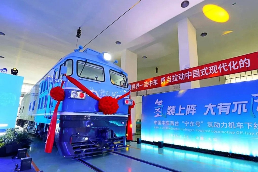 The hydrogen-powered locomotive was converted from an internal combustion engine. Photo: Weibo