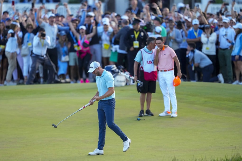 Wyndham Clark celebrates on the 18th hole after winning the US Open at Los Angeles Country Club. Photo: AP