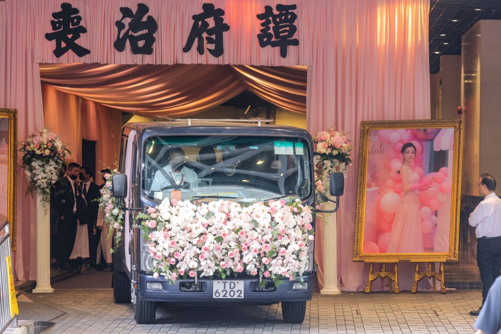 The funeral procession sets off for Lantau Island, where Choi’s remains will be cremated. Photo: Jelly Tse