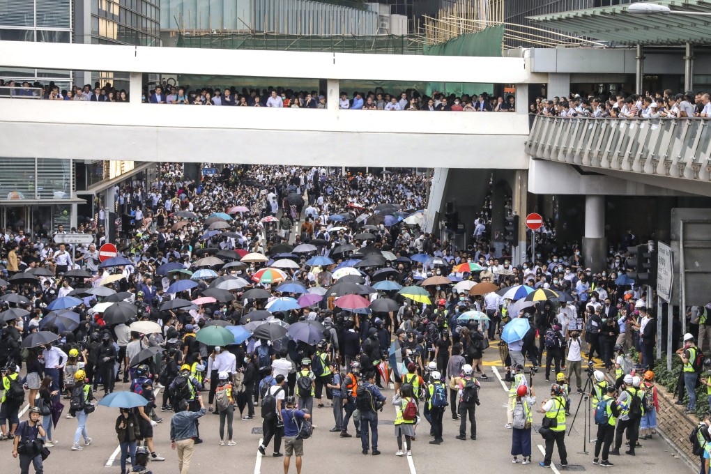 Protestors block streets in Central during the 2019 anti-government protests. Photo: K. Y. Cheng