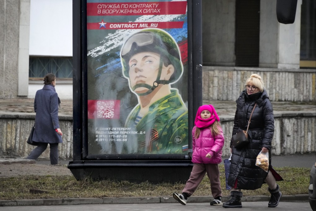 ukraine-war-russia-s-war-economy-is-awash-with-bags-of-black-cash