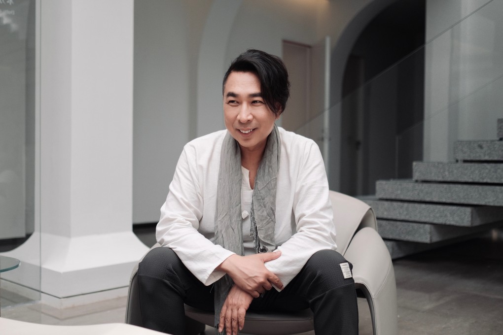 Having worked with and written songs for stars including Leslie Cheung, Jacky Cheung and Priscilla Chan, Clarence Hui (above) explores the history of Cantopop in his new book “Half a Foot off the Ground”. Photo: Well Lee