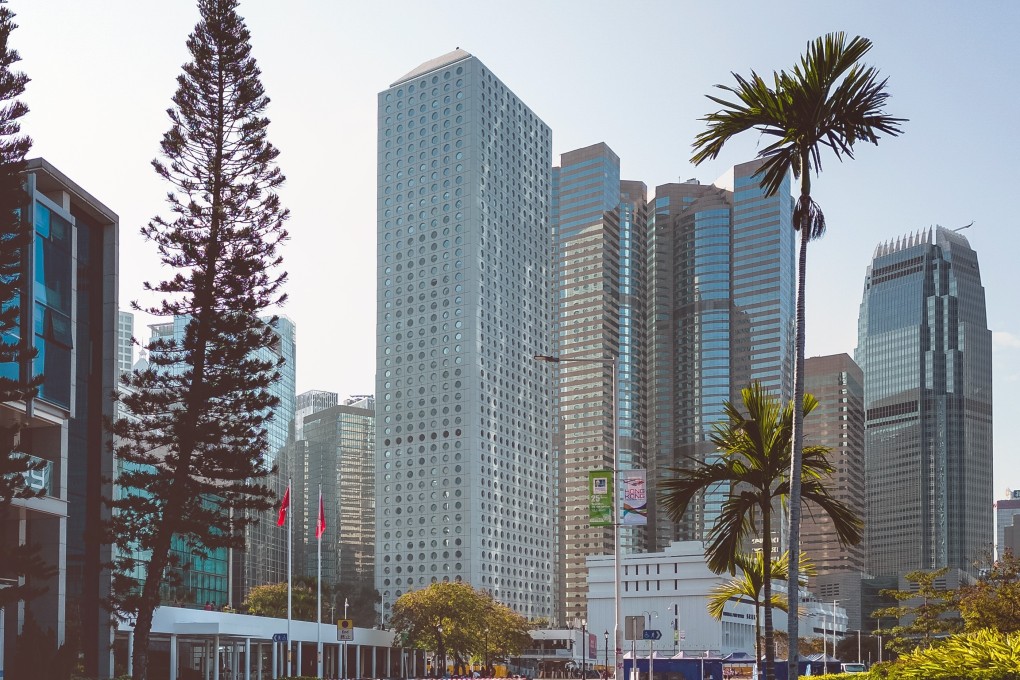 Hong Kong’s Central district. An engineering company was given a mere slap on the wrist for taking short cuts in the city’s most expensive rail project. Photo: Shutterstock