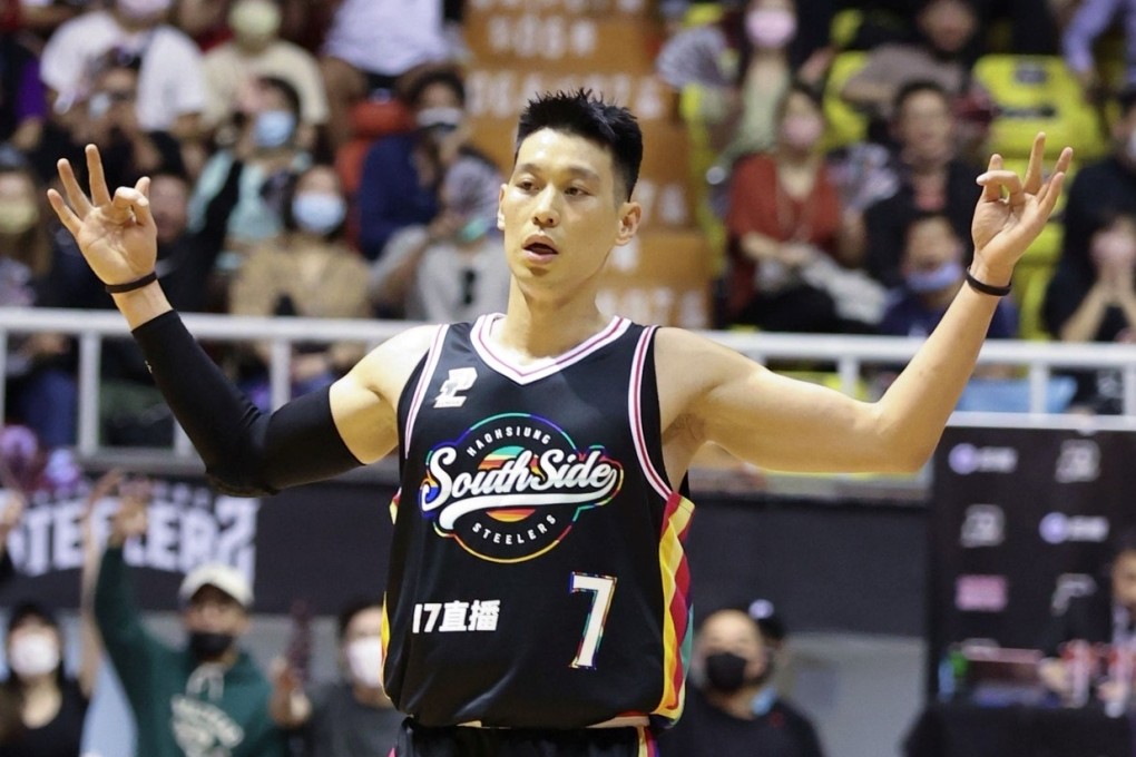 Kaohsiung 17LIVE steelers’ Jeremy Lin chipped in 21 points, 13 assists and 6 rebounds in his P. League+ debut against Formosa Taishin Dreamers. Photos: Handout