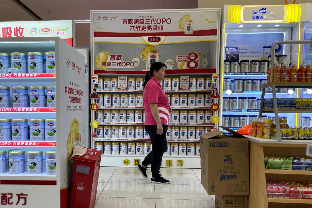 Activity in China’s service sector also slowed down in June. Photo: Reuters