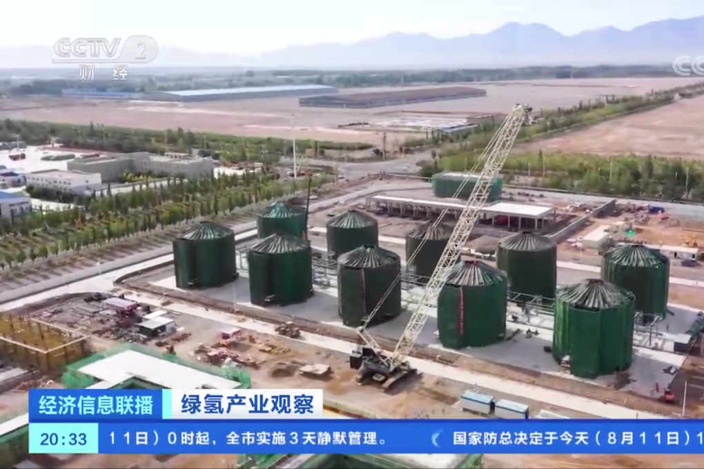 China is building the world’s largest  solar-powered “green hydrogen” factory in Xinjiang as part of its efforts to reduce carbon emissions. Photo: CCTV