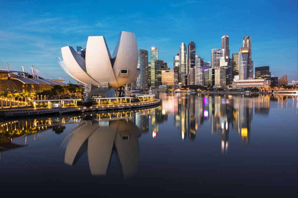 Economist say Singapore has barely swerved a recession. Shutterstock