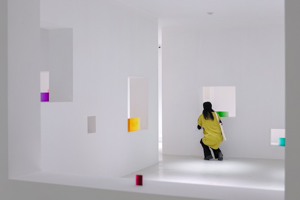 Song Dong’s solo exhibition “To Be or Not to Be” at the Shanghai Museum of Glass. In this show, as well as in others in China and the US, the artist highlights the loss of personal connection that came with restrictions during the Covid-19 pandemic. Photo: Shanghai Museum of Glass