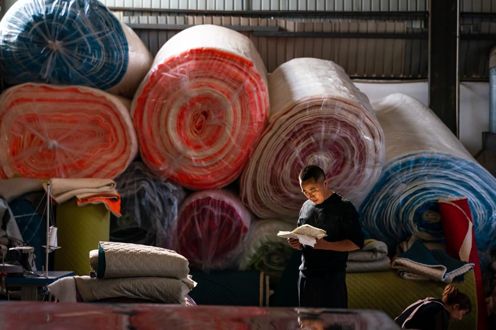 Foreign direct investment in China fell by 2.7 per cent from January to June, year on year. Photo: Xinhua