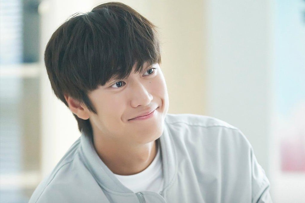 Na In-woo as rural detective Oh Jin-sang in a still from “Longing for You”. The K-drama sees three people in law enforcement attempt to track down a serial killer.