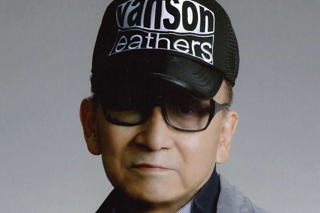 Uyda sevgi va jinsiy aloqa rasmlar mushuk porno tikilgan