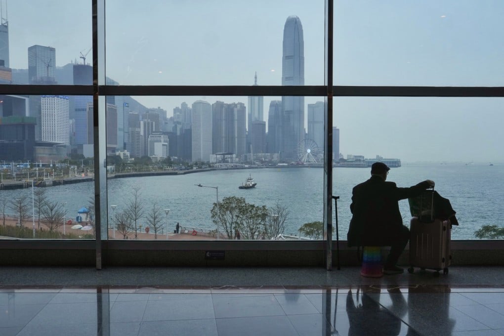 Experts say Hong Kong should appeal to both incoming talent and their family members, who may want to find jobs, if it wants to stay competitive. Photo: Elson Li