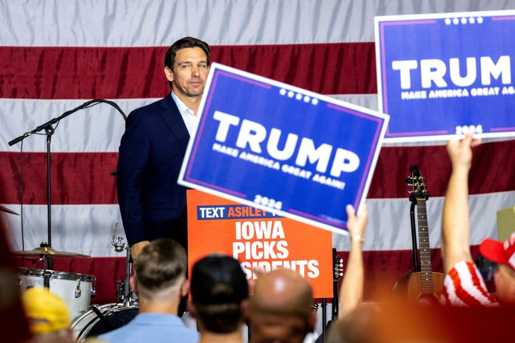 Florida Governor Ron DeSantis among Donald Trump supporters at a fundraiser in Cedar Rapids, Iowa. Photo: Reuters