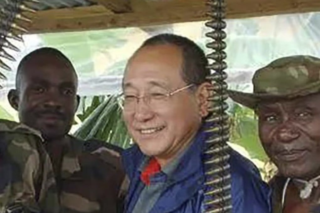 Hu Jieguo, a former teacher from Shanghai and ‘the first Chinese chief in Africa’, was granted a chieftain title in 2001, a rare honour for a non-African. Photo: News.ynet.com