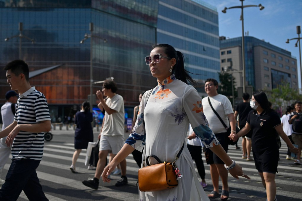 An article in party mouthpiece Qiushi asked the public to take the long view and stay focused. Photo: AFP