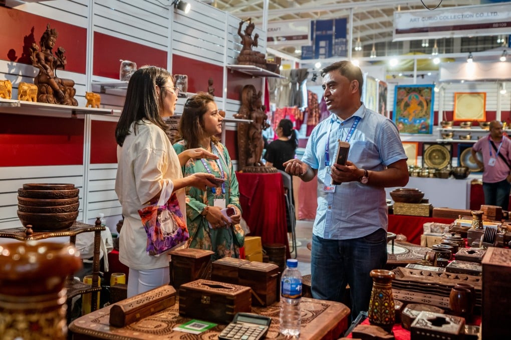 Hundreds of investment pacts and trade contracts were signed at the recently concluded 7th China-South Asia Expo in Yunnan province. Photo: Xinhua