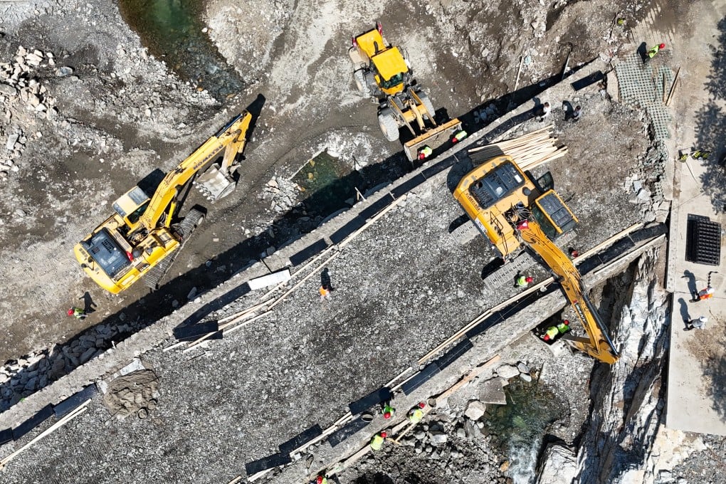 Local governments across China are investing in construction projects to bolster their economic growth. Photo: Xinhua