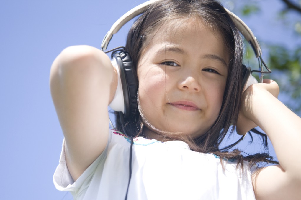 Listening to music not only makes us feel happy, it can do other cool things too! Photo: Shutterstock