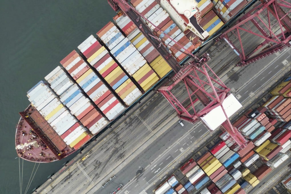 Shipping accounts for around 3 per cent of global carbon emissions, according to the International Maritime Organisation. Photo: Dickson Lee