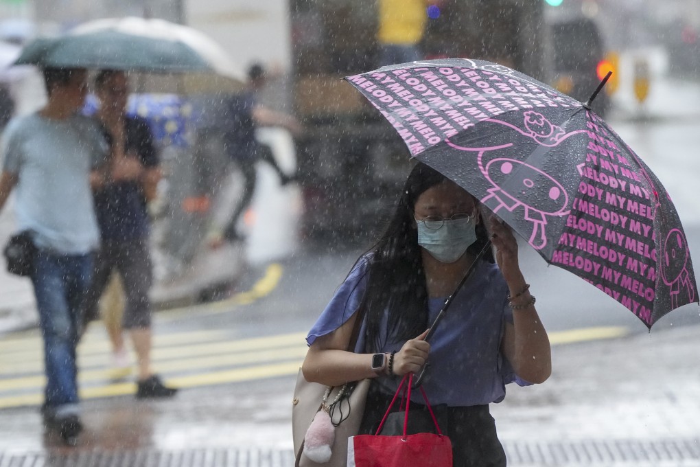 The Observatory also issued the red rainstorm warning on Thursday morning. Photo: Sam Tsang