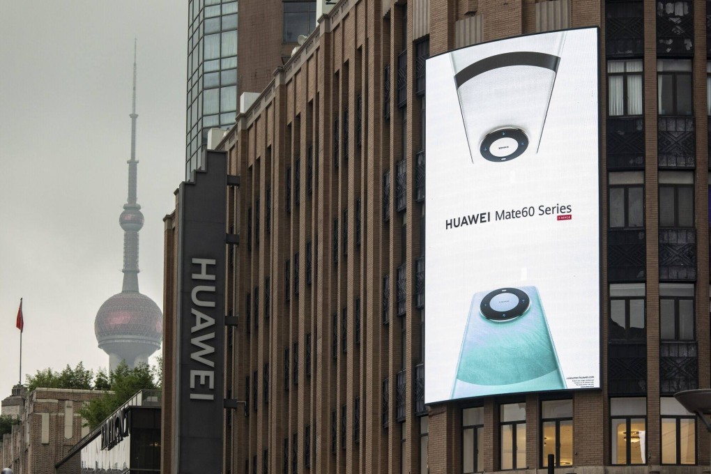 An advertisement for Huawei’s latest flagship smartphones in Shanghai. Photo: Bloomberg