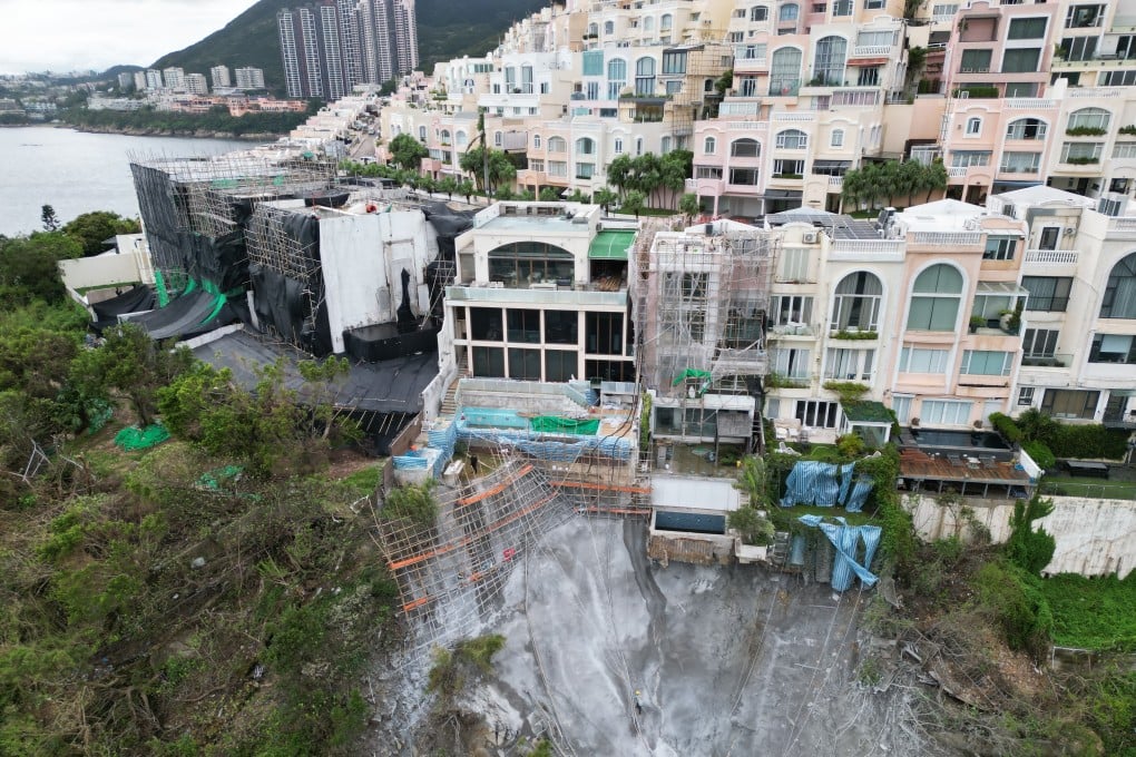 Workers made emergency repairs to the slope at the Redhill Peninsula luxury estate in Tai Tam on September 16. Photo: Dickson Lee