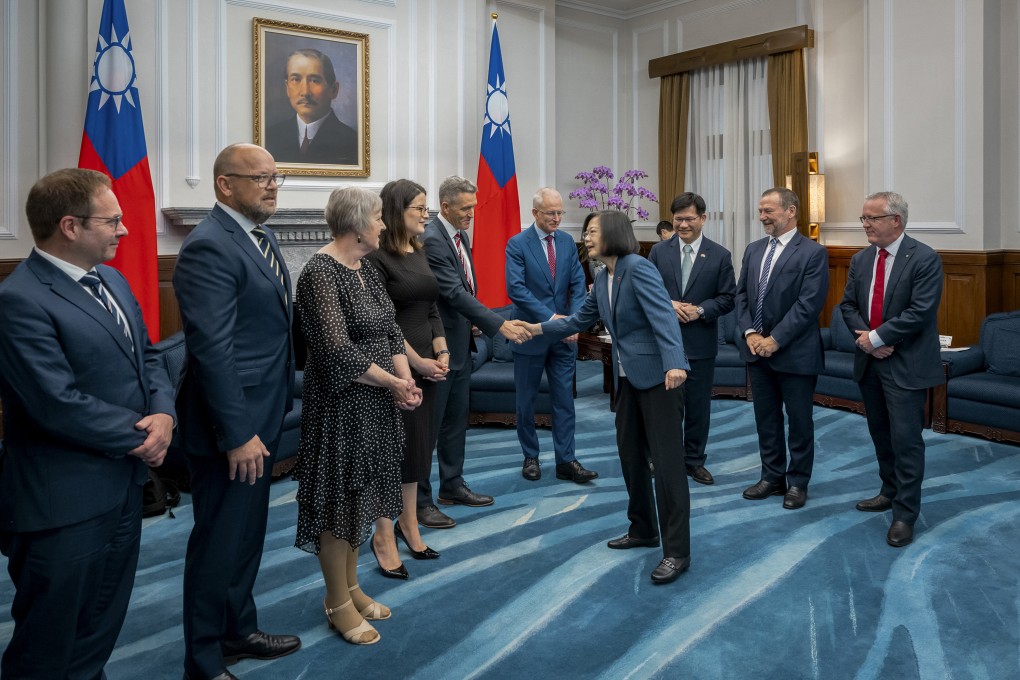 Taiwan’s President Tsai Ing-wen greets visiting Australian lawmakers in Taipei on September 26. Photo: Taiwan Presidential Office via AP