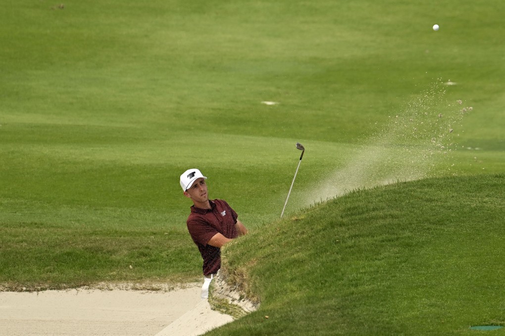 SINGAPORE: David Puig chips out of a bunker during the third round of the International Series Singapore at the Tanah Merah Country Club. Photo: Asian Tour