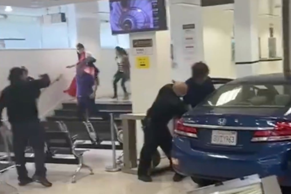 A car crashed into the Chinese consulate in San Francisco and the driver was shot, according to a US media report. Photo: Weibo