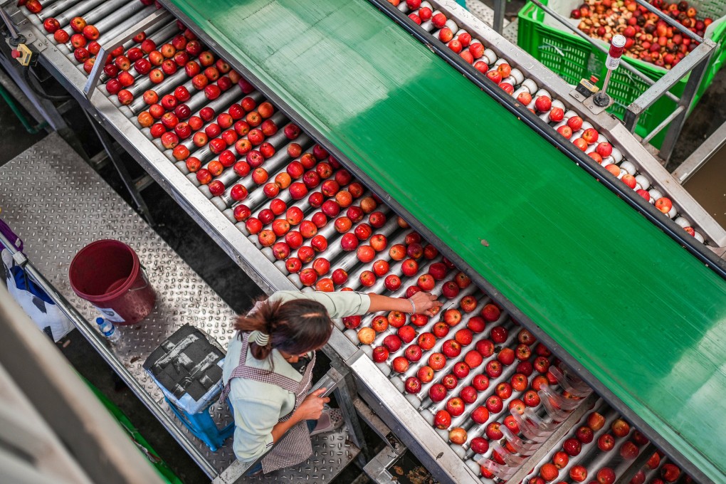 China’s consumer price index (CPI) remained flat in September from a year earlier. Photo: Xinhua