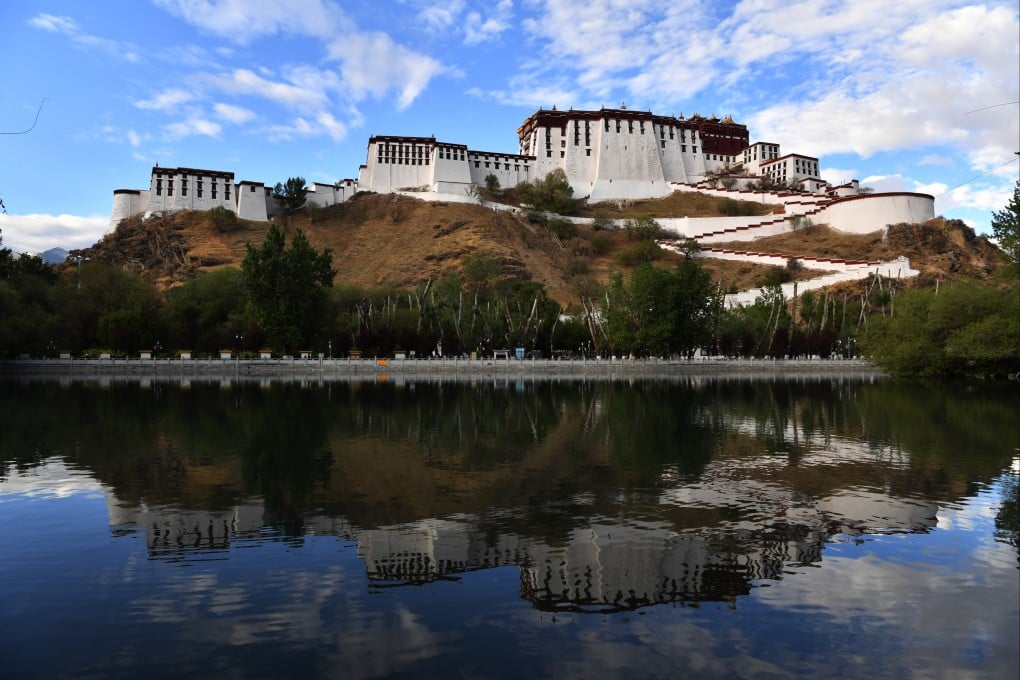 An order to overhaul the English translations of all product names and details referring to “Tibet” appeared in a notice issued by the e-commerce platform Weidian on Wednesday. Photo: Xinhua