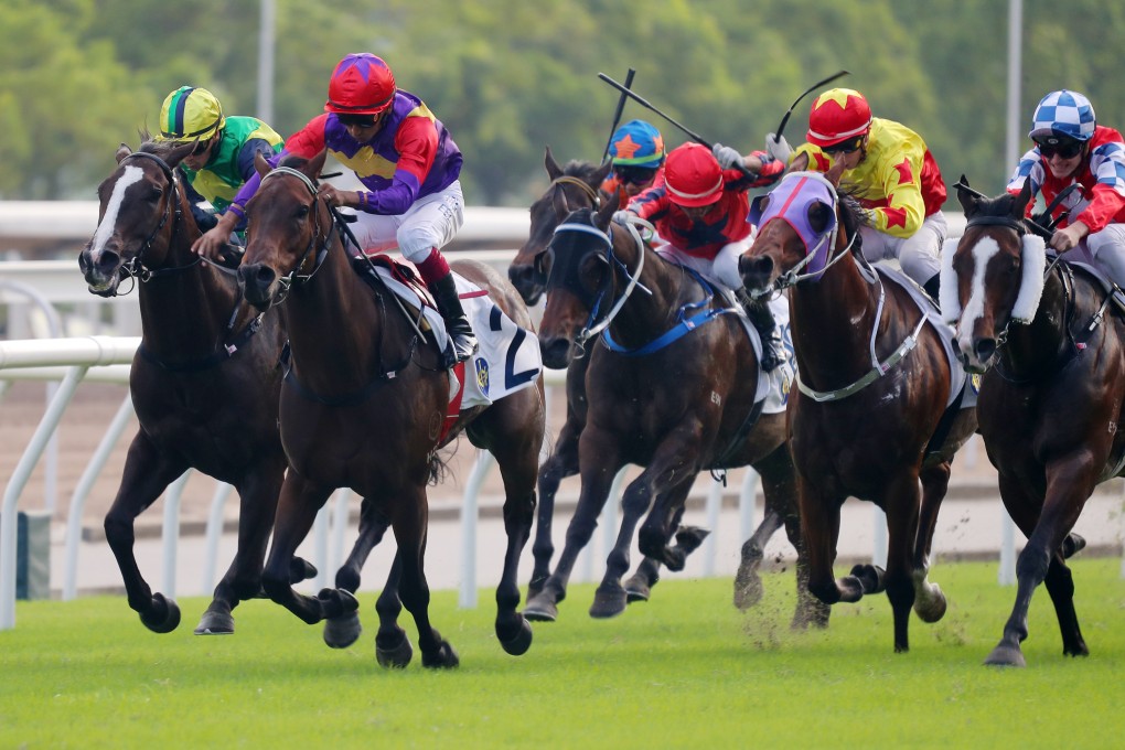 Lucky Encounter steams to another success at Sha Tin on Sunday. Photo: Kenneth Chan