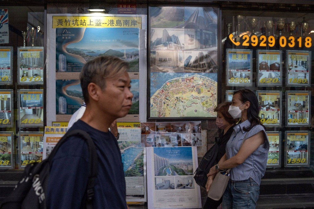 A gauge measuring three-month price expectations for homes crept up slightly to minus 66 per cent from minus 69 per cent in August. Photo: Bloomberg