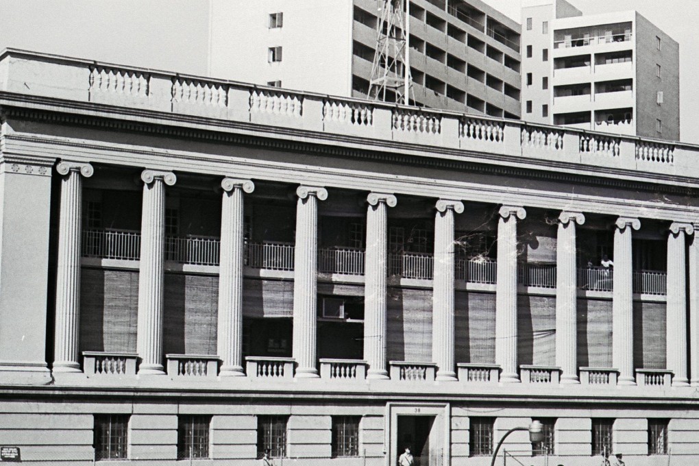 In 1962, a judge at  Kowloon District Court (above) heard a man convicted of larceny and robbery ask to be hanged rather than sent to jail. Photo: SCMP