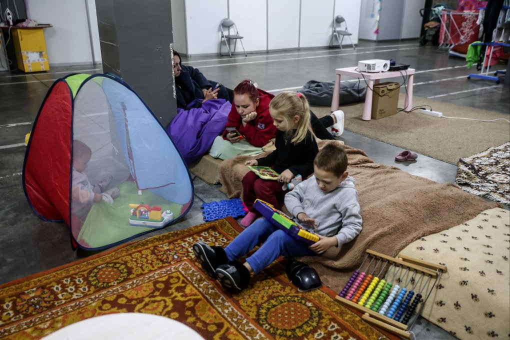 Ukrainian children in Zaporizhia, Ukraine. On Monday, authorities in Kherson ordered a forced evacuation of families with children following sustained Russian shelling of residential areas. Photo: EPA-EFE