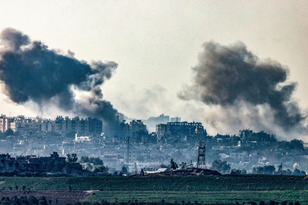 A picture taken from the southern Israeli city of Sderot on October 25, 2023, shows smoke ascending over the northern Gaza Strip following an Israeli strike. Photo: AFP