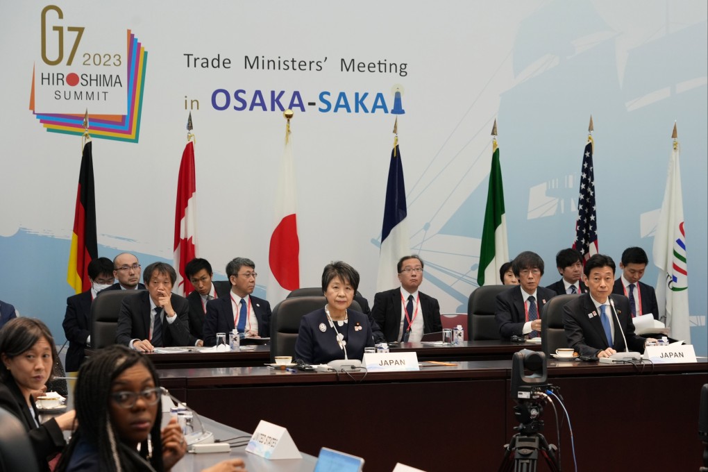 Japanese Minister of Economy, Trade and Industry Yasutoshi Nishimura (right) and Foreign Minister Yoko Kamikawa (centre) co-chair a G7 trade ministers’ meeting in Osaka. Photo: EPA-EFE