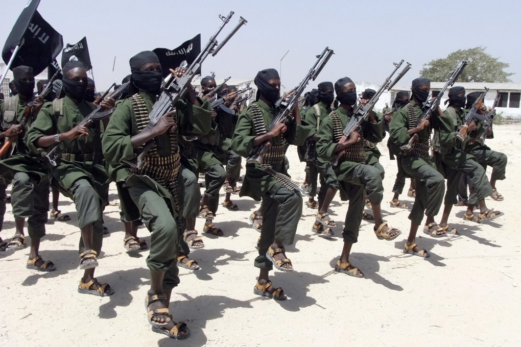 Al-Shabab fighters carry out armed exercises near Mogadishu, in Somalia. Chinese embassies have become better at giving warnings of security threats to citizens in African countries. Photo: AP