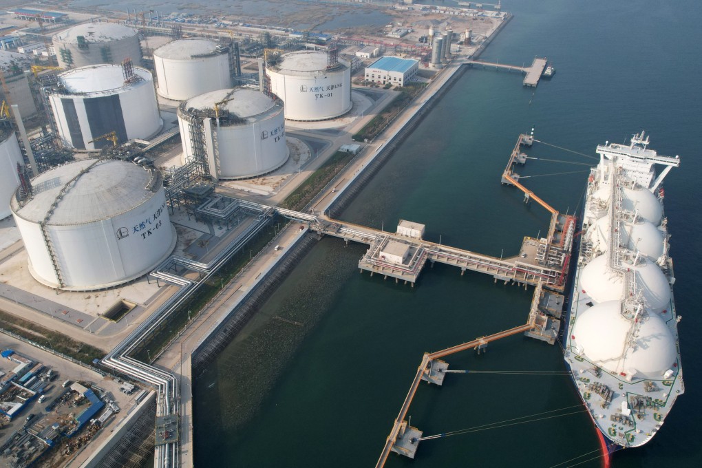 A liquefied natural gas carrier is berthed at Sinopec’s Tianjin LNG receiving station for unloading operations on October 21, 2022. Photo: Xinhua