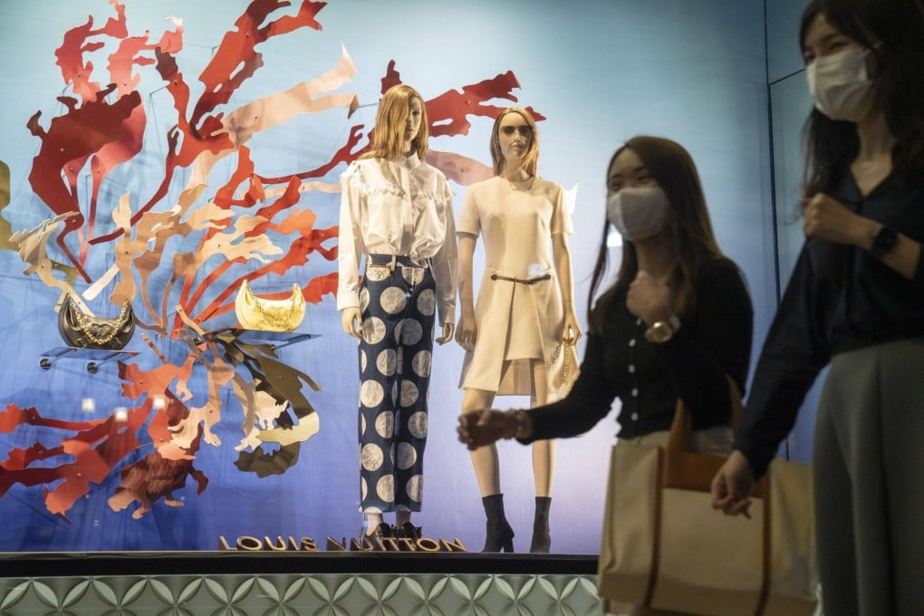 Shoppers walk past a store on Orchard Road in Singapore. Like counterparts across Southeast Asia, Singapore’s High Street is facing a slowdown. Photo: Bloomberg