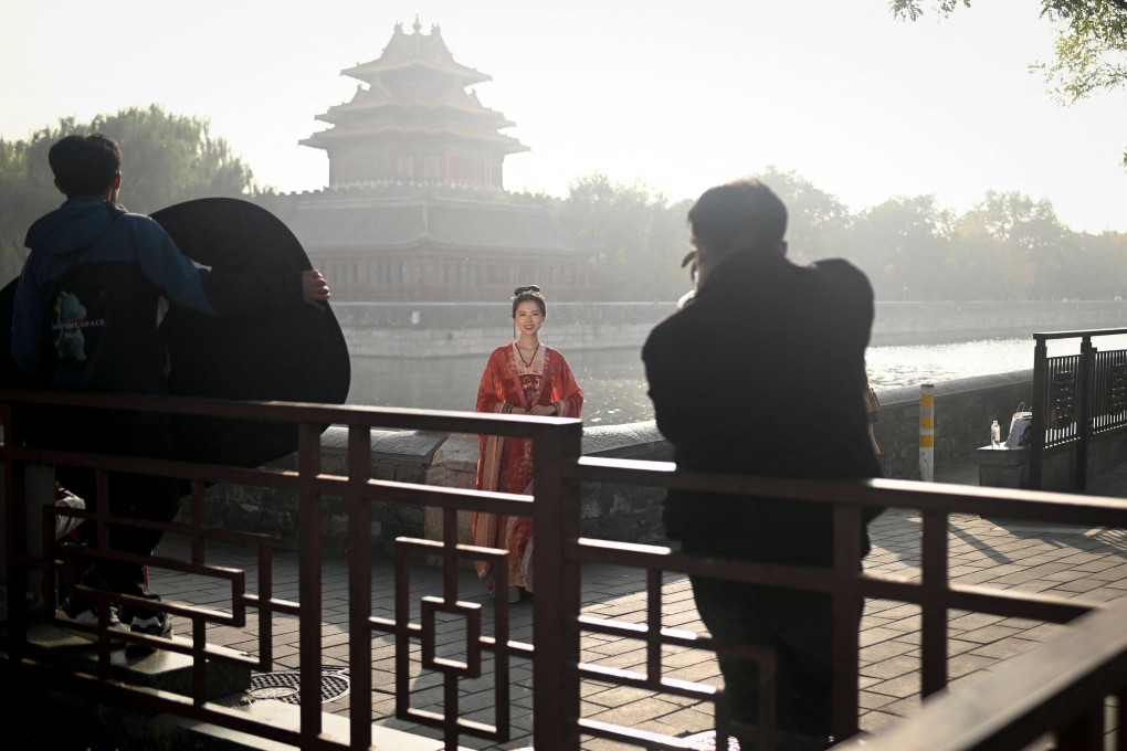 China recorded 5.69 million mariages in the first three quarter of the year. Photo: AFP
