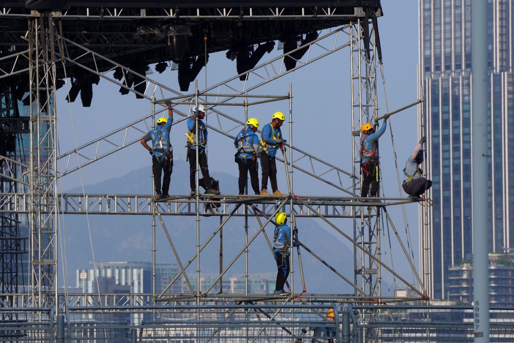 Construction workers brought in from overseas will not be subjected to “military style” rules in hostel accommodation, the development secretary says. Photo:
Sam Tsang