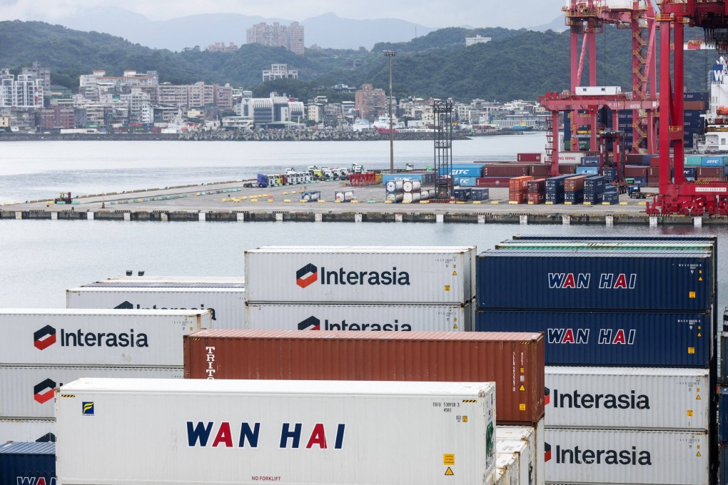 Orders for Taiwan’s exports fell by 4.6 per cent in October, year on year, to US$52.87 billion, the Ministry of Economic Affairs said on Monday.  Photo: AFP