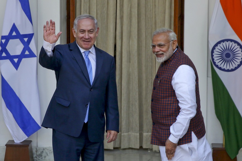 India’s Prime Minister Narendra Modi (right) and Israeli Prime Minister Benjamin Netanyahu meet in New Delhi on January 15, 2018. Photo: AP